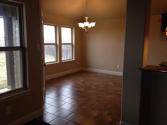 5th image of 155 Sierra Dr
