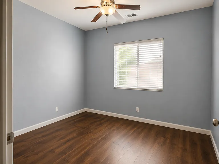 28634 Bay Meadows Ave — Photo 41