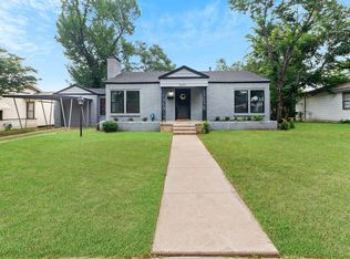 2329 Wyatt Ct, Fort Worth, TX 76119