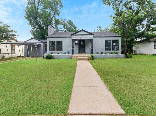2329 Wyatt Ct, Fort Worth, TX 76119