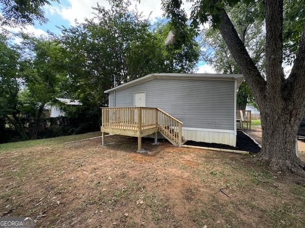 45 Spooner Ct, Douglas, GA 31533