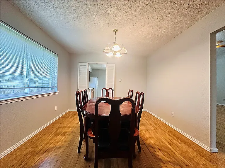 3117 Kingswood Dr — Photo 25