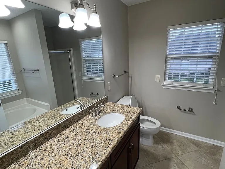 6893 Fenwick Dr — Photo 18