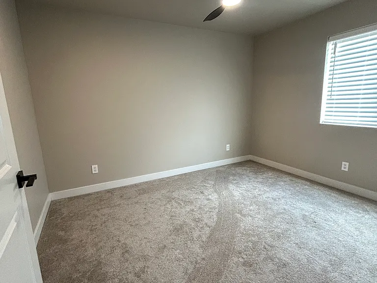 12217 Bliss Ave — Photo 18