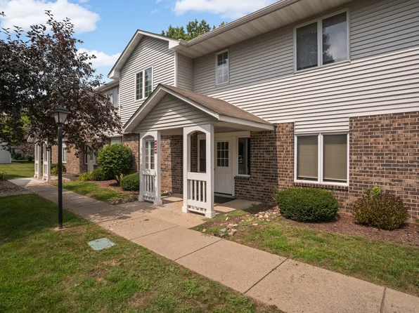 3575 Blue Jay Way, Saint Paul, MN 55123