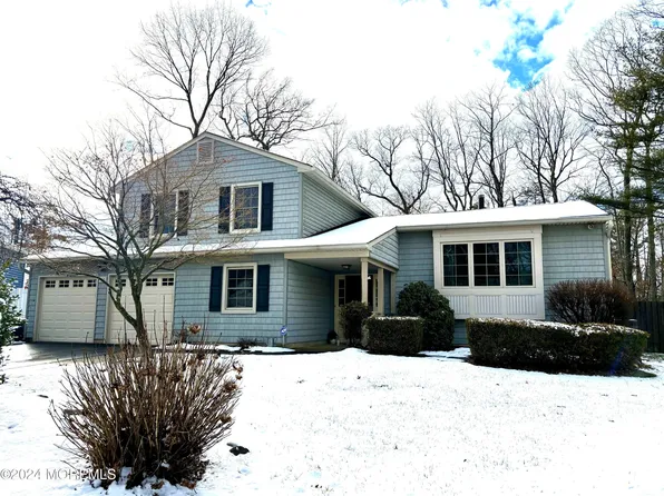 20 Silversmith Court, Howell, NJ 07731