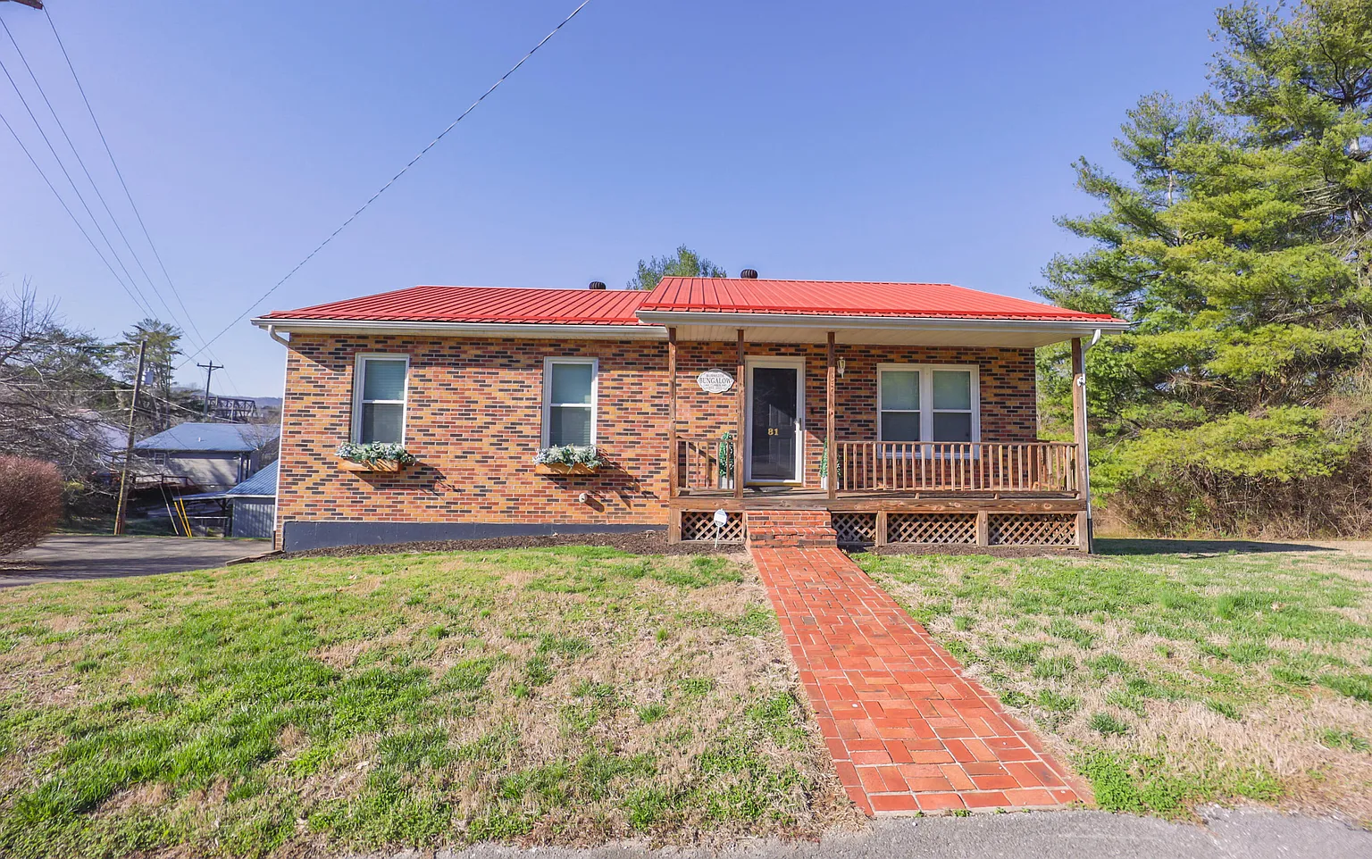 81 Ashbrook Dr photo 1