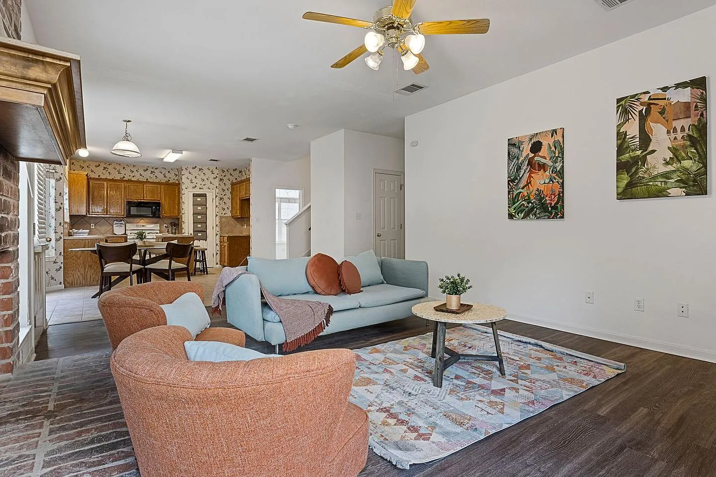 Round Rock Beauty The Home You've Been Waiting For! — Photo 2