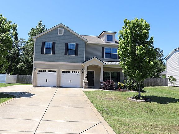 driveway can hold 6+cars