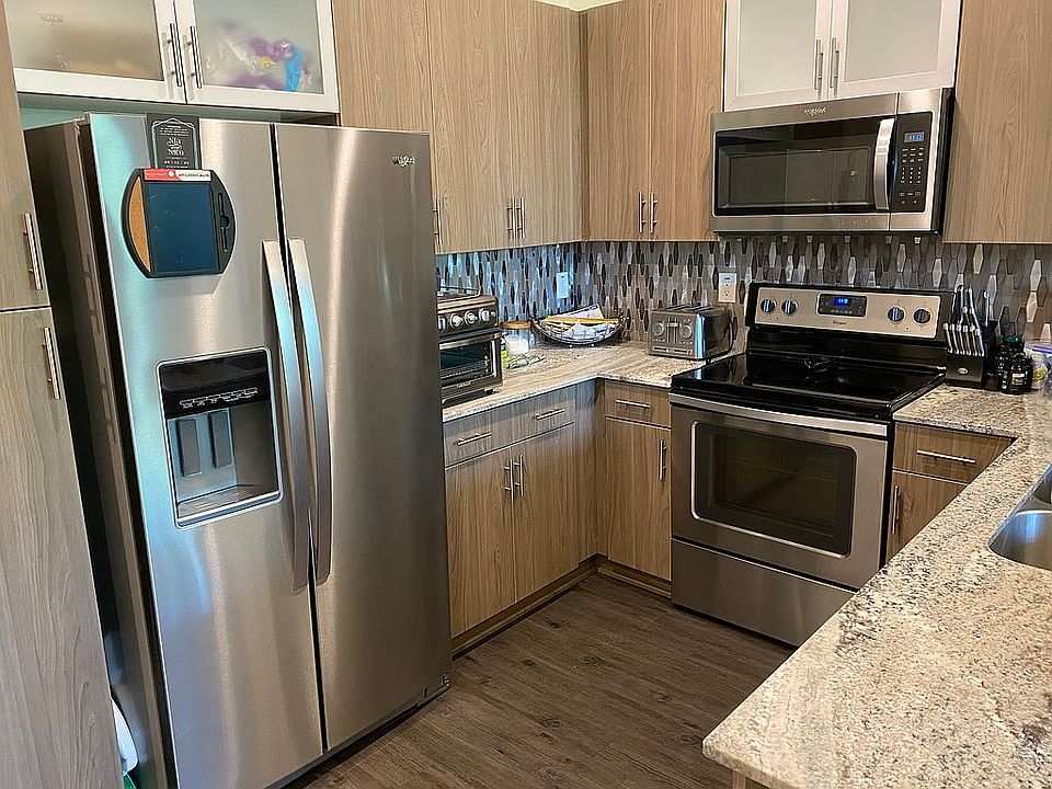 1st image of 2308 E Hidalgo Ave