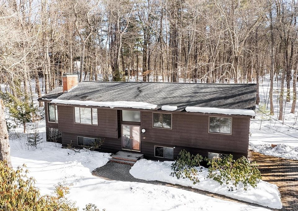 1st image of 27 Fox Run Rd