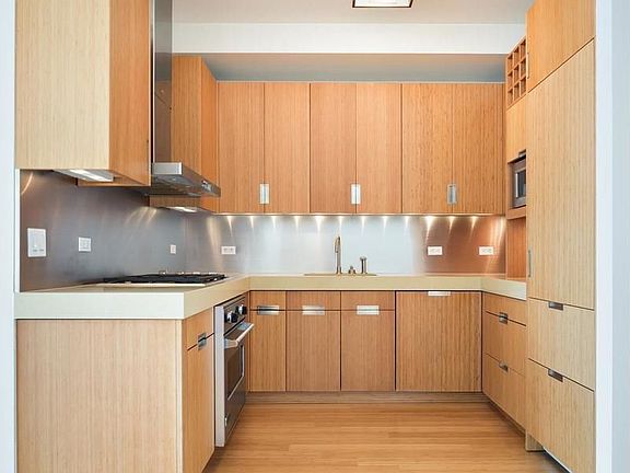 5th image of 450 W 17th St Ph 5
