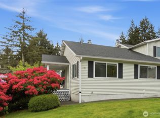 131 S 324th Pl, Federal Way, WA 98003