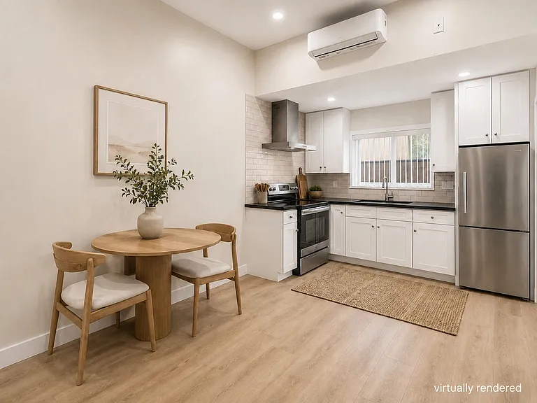 2823 S Corning St #5 — Photo 2