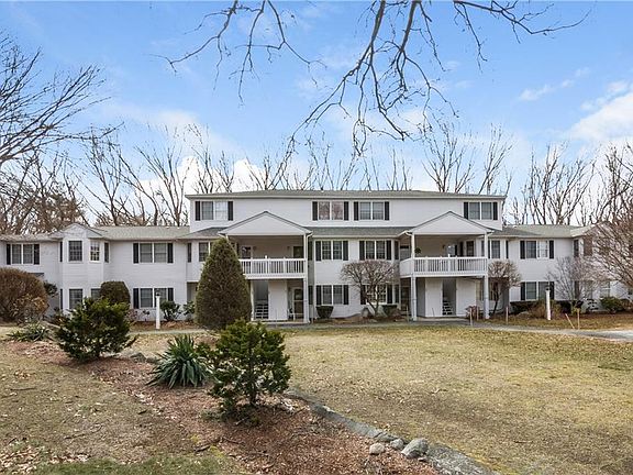 5th image of 76 Trellis Dr