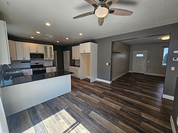 4th image of 13502 W 10th Ave
