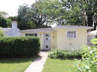 1523 Reo Rd, Lansing, MI 48910