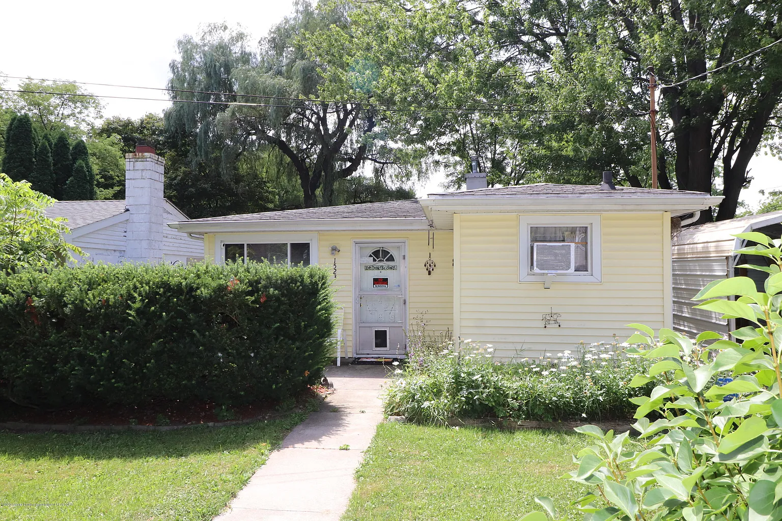 1523 Reo Rd photo 1