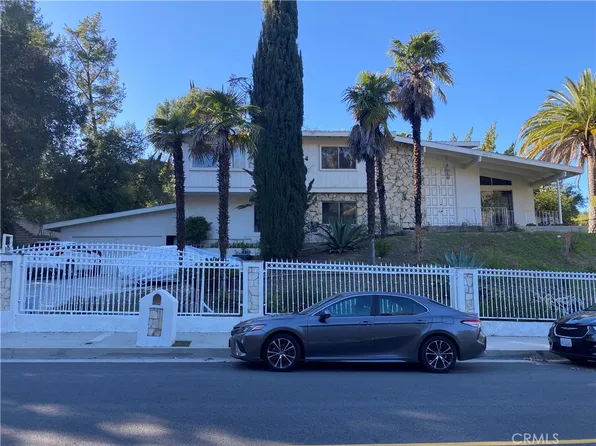 4041 Vanalden Ave, Tarzana, CA 91356