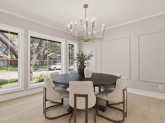 3rd image of 6504 Brentfield Ct