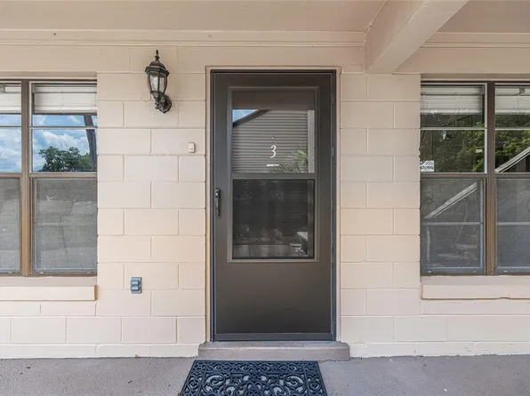 2433 NE 7th St APT 3, Ocala, FL 34470