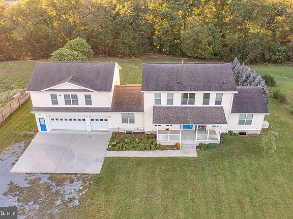 4th image of 401 Ponderosa Trl #1