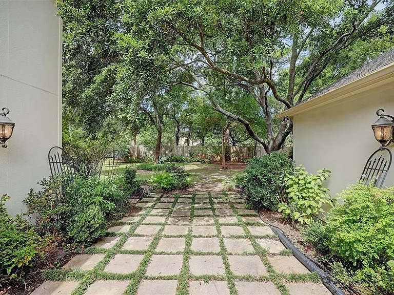 11518 Summerhill Ln — Photo 46