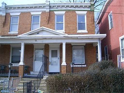 2nd image of 1534 N Edgewood St