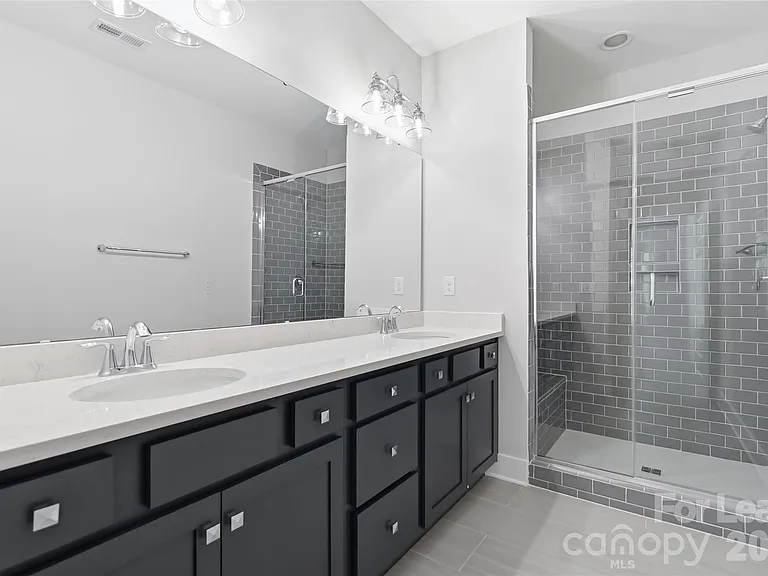 371 S Bruns Ave — Photo 21