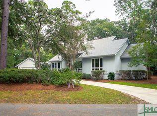 2 Turtle Ln, Savannah, GA 31411