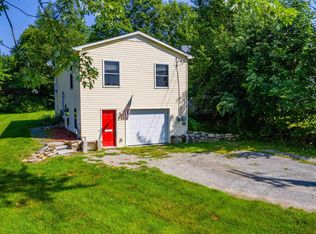 225 Richmond Rd, Hinesburg, VT 05461