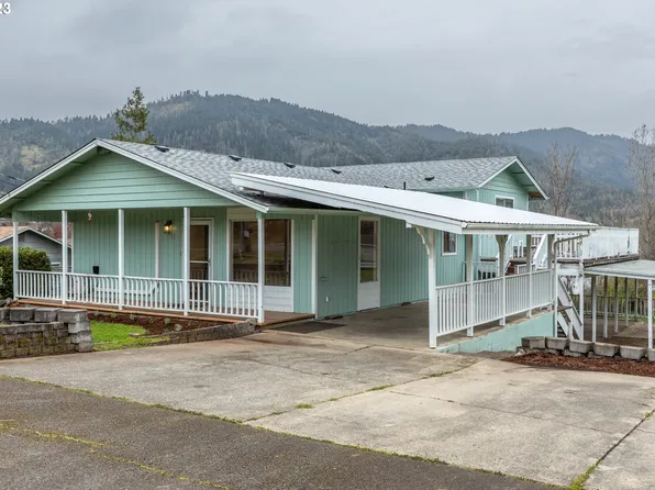 1191 NE Simpson Ln, Myrtle Creek, OR 97457