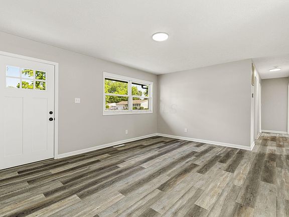 5th image of 3512 Tremaine Rd