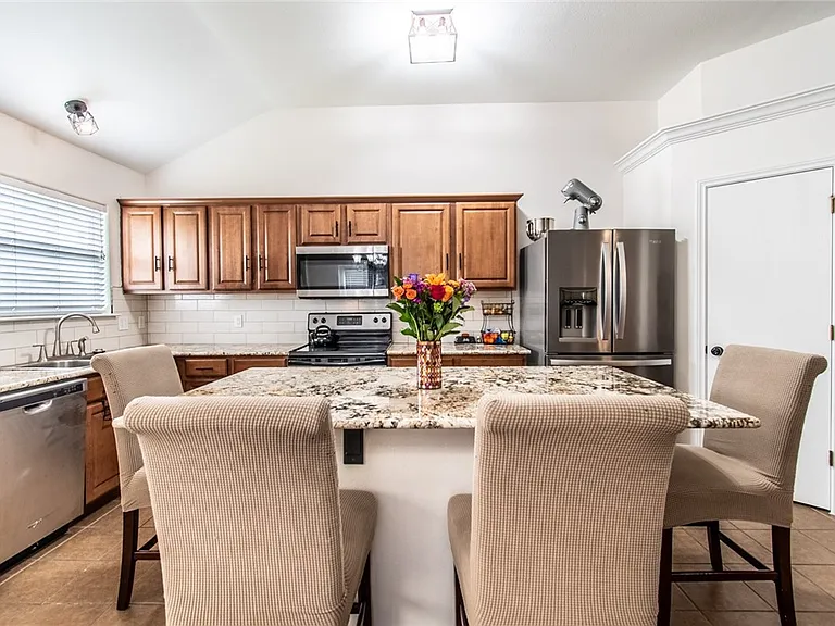 3810 Los Arroyos Dr — Photo 34