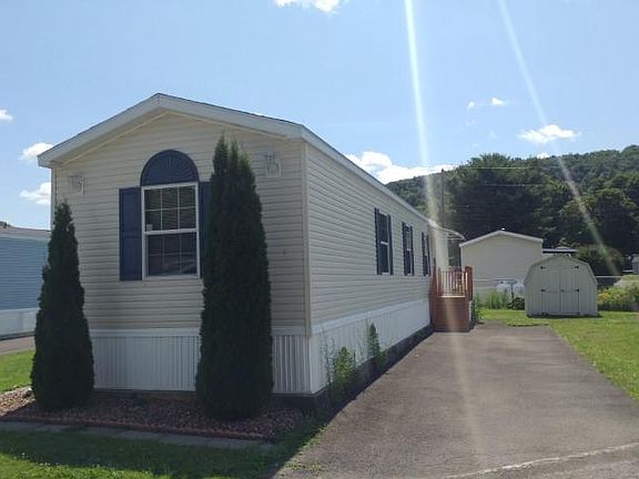 5th image of 34 Sunnyfield Dr