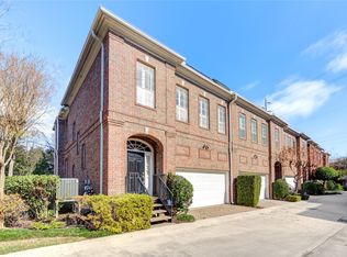 6811 Staffordshire Blvd, Houston, TX 77030