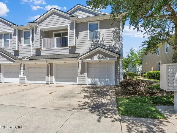 7068 DEER LODGE Circle #105, Jacksonville, FL 32256