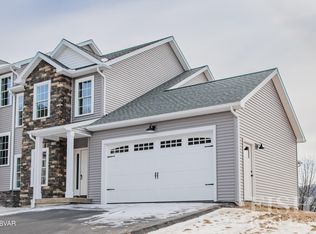 33 Wisteria Ln, Williamsport, PA