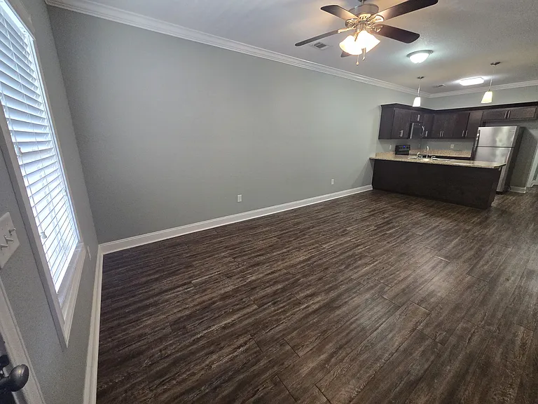 805 Harmon Heights — Photo 43