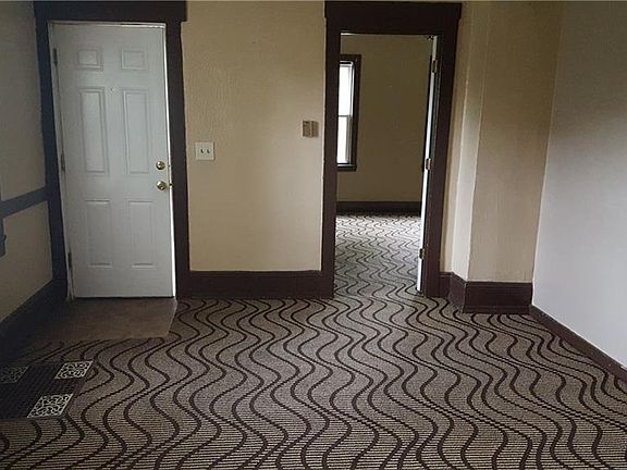 5th image of 2624 Woodbridge Ave #1