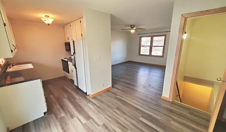 6235 Langdon Ave SW — Photo 6