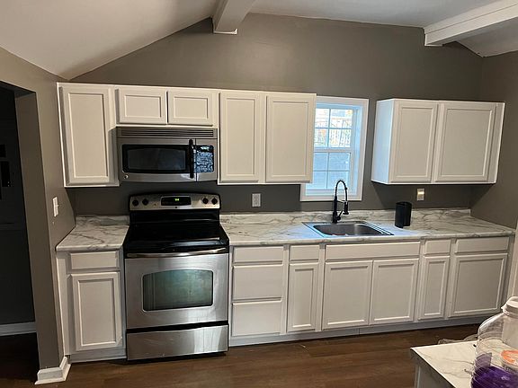 2nd image of 608 Westover Ave