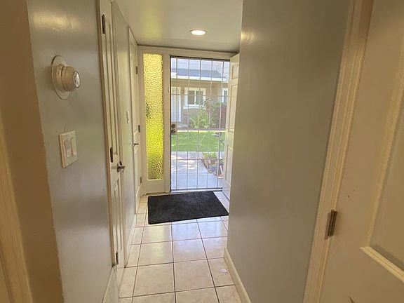 3rd image of 307 N Temple Dr