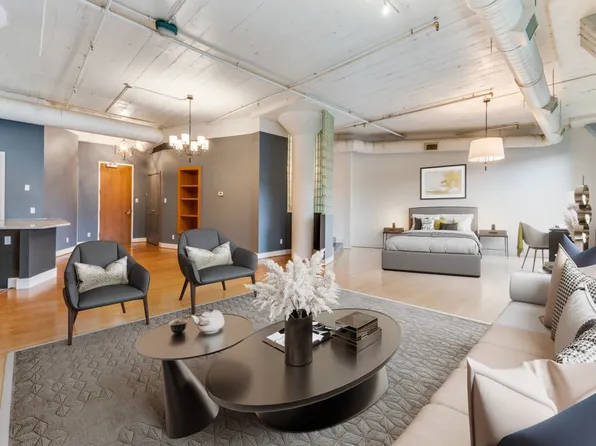 2220 Canton St APT 303, Dallas, TX 75201