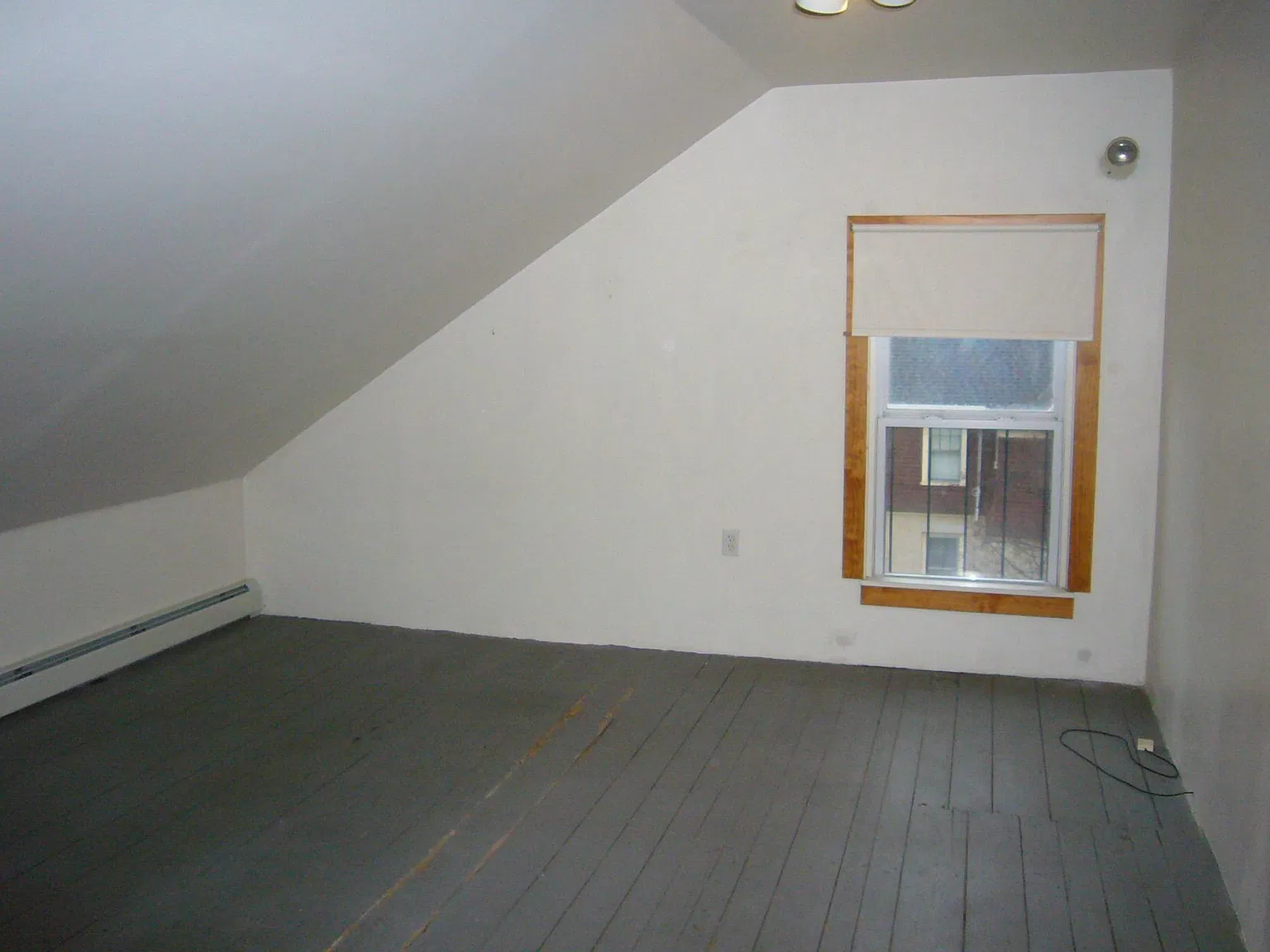 1 bed, 1078 sqft, $1,275 — Photo 2