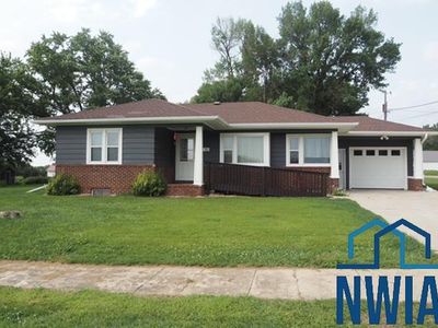 702 3rd St, Cushing, IA, 51018