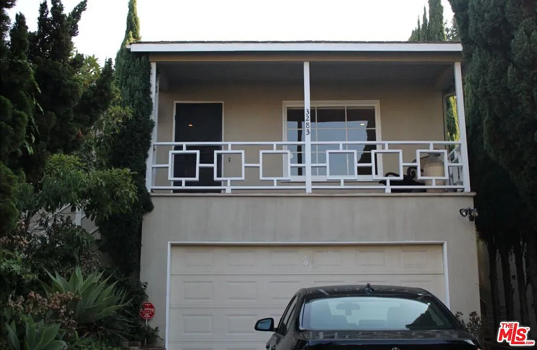 3 bed, 3.0 bath, 2000 sqft, $7,500 — Photo 3