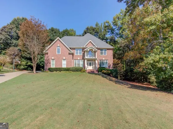 4121 Holcomb Creek Dr, Buford, GA 30519