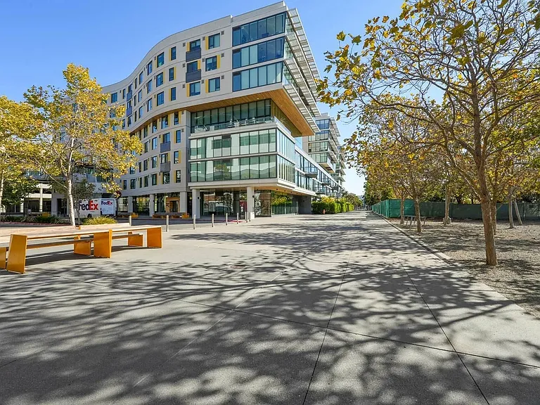 Channel House — Photo 37