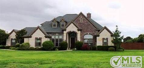 1st image of 105 Fairfield Dr